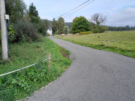 2 opravená cesta dolní Trávník